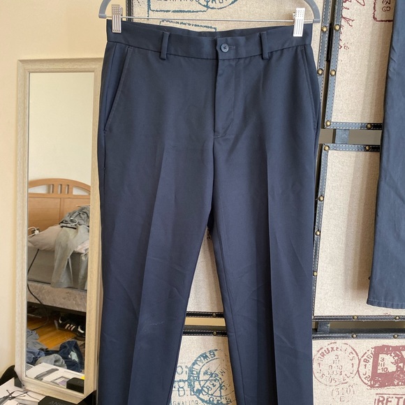 Van Heusen Traveler Slim Fit “Ash Navy” Dress Pant - Picture 1 of 6